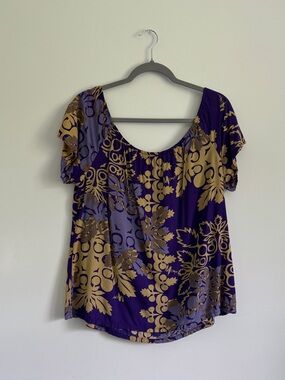 Medium mamo Howell top